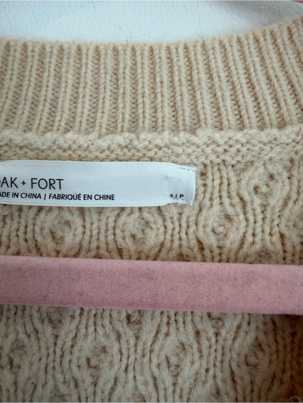OAK + FORT Cream Cable-Knit V-Neck Sweater Vest - Picture 4 of 5